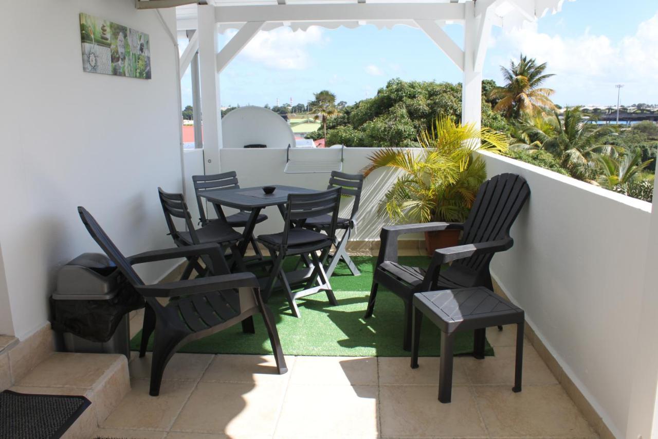 Hotel Lauraym 1 Baie-Mahault Exteriér fotografie